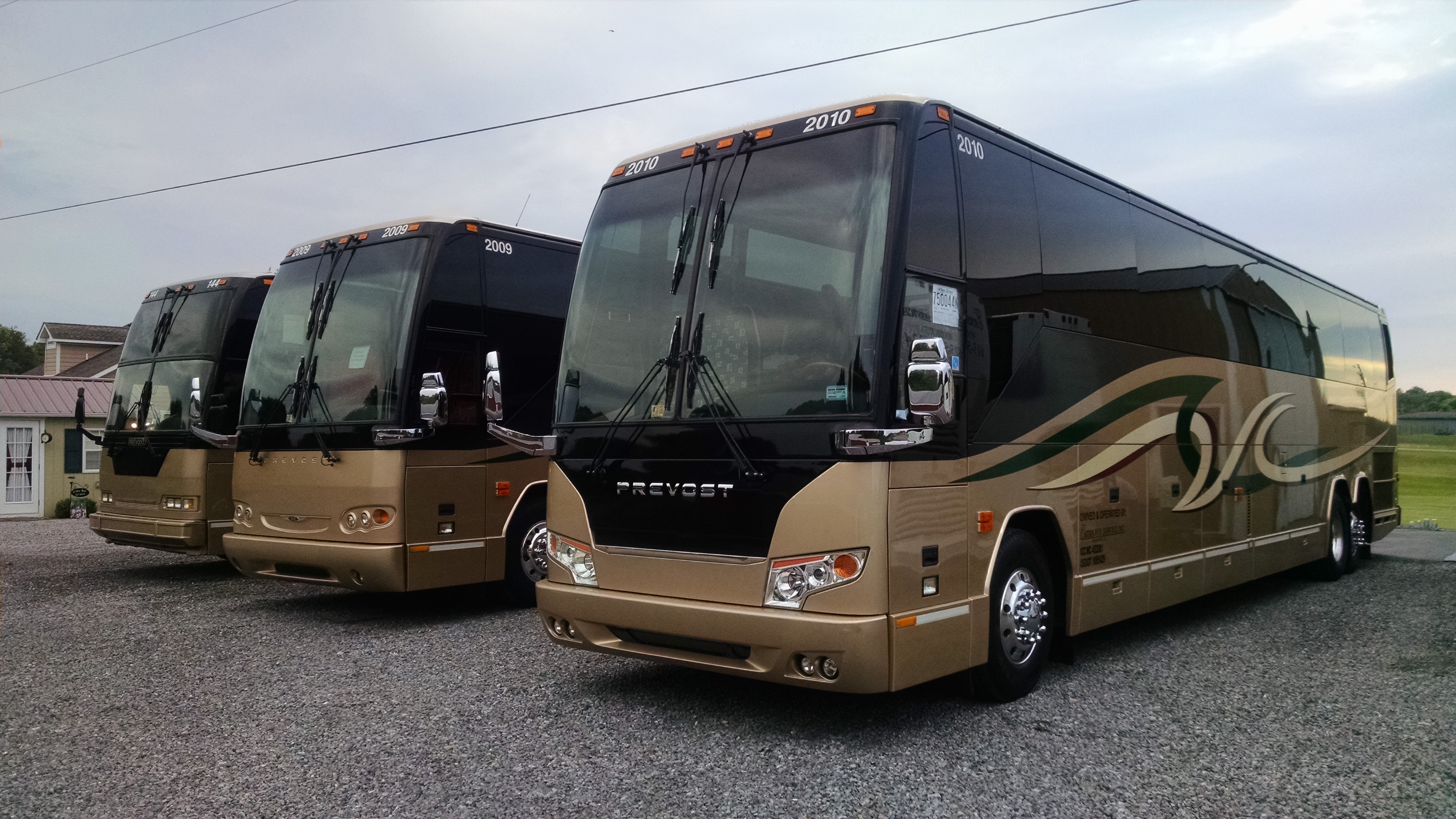 Affordable charter buses